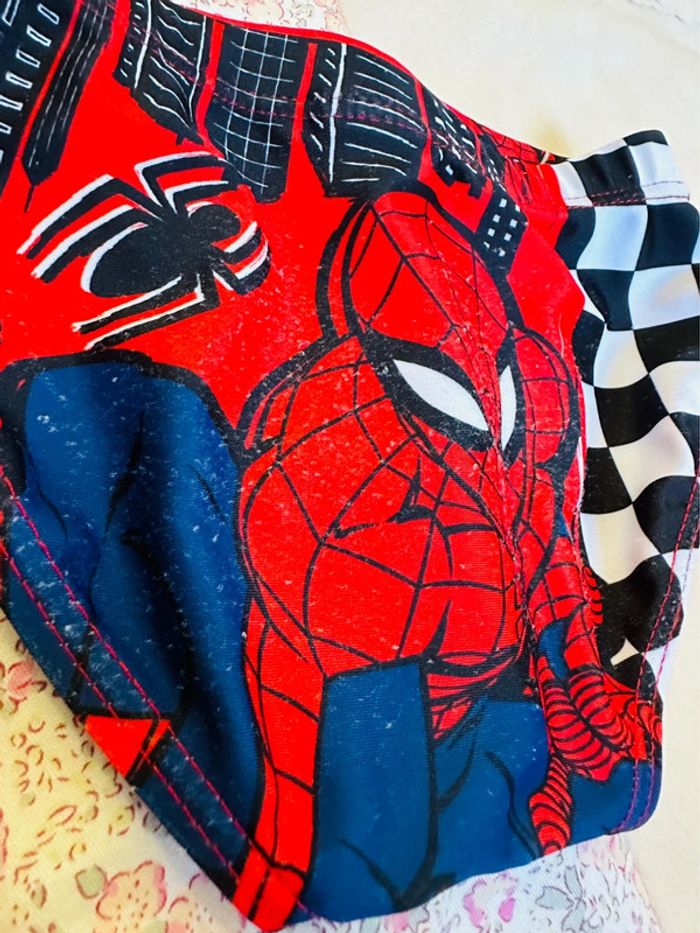 Maillot de bain spider man 4/5 ans - photo numéro 3