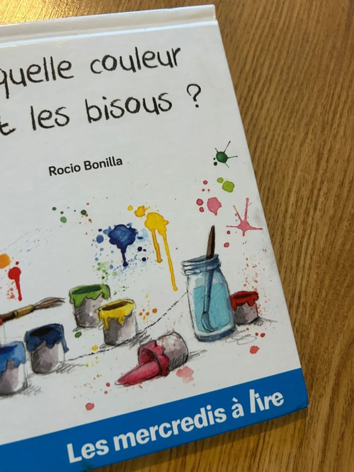 Livre de quelle couleur sont les bisous, mercredis à lire - photo numéro 3