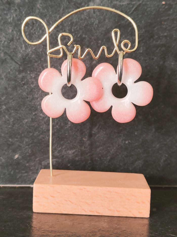 Boucles d'oreilles Grosses Fleurs - photo numéro 2