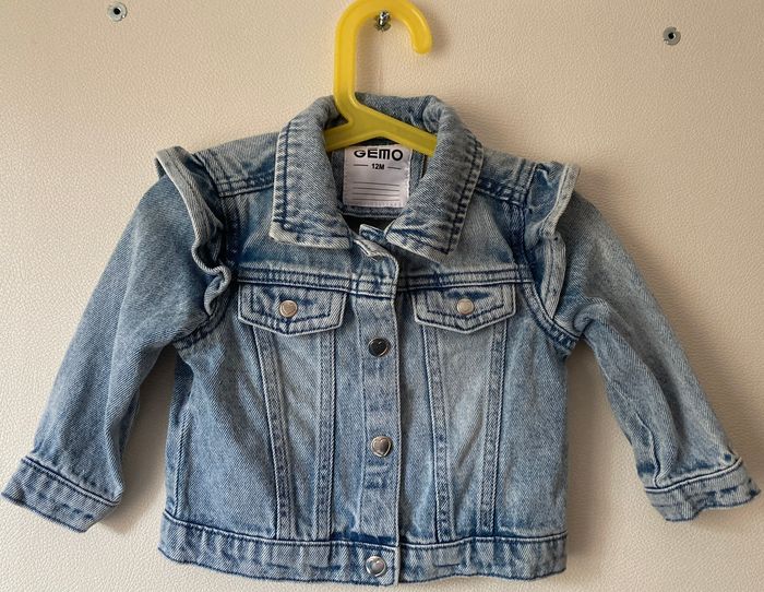 veste en jeans épaules volantées bébé 12 mois