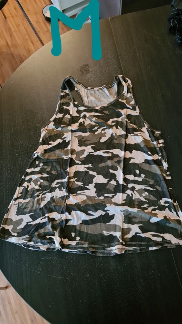 débardeur imprimé militaire