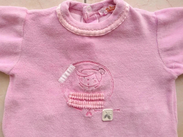 lot de 4 pyjamas mais je vends à l'unité fille 3 mois - photo numéro 6