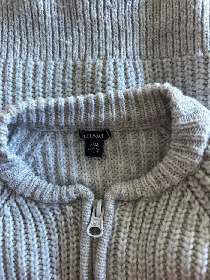 Gilet en maille gris - photo numéro 2