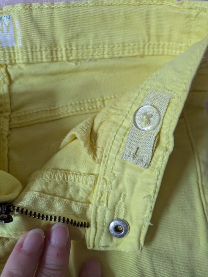 Jean slim neuf jaune taille 9 ans - photo numéro 3