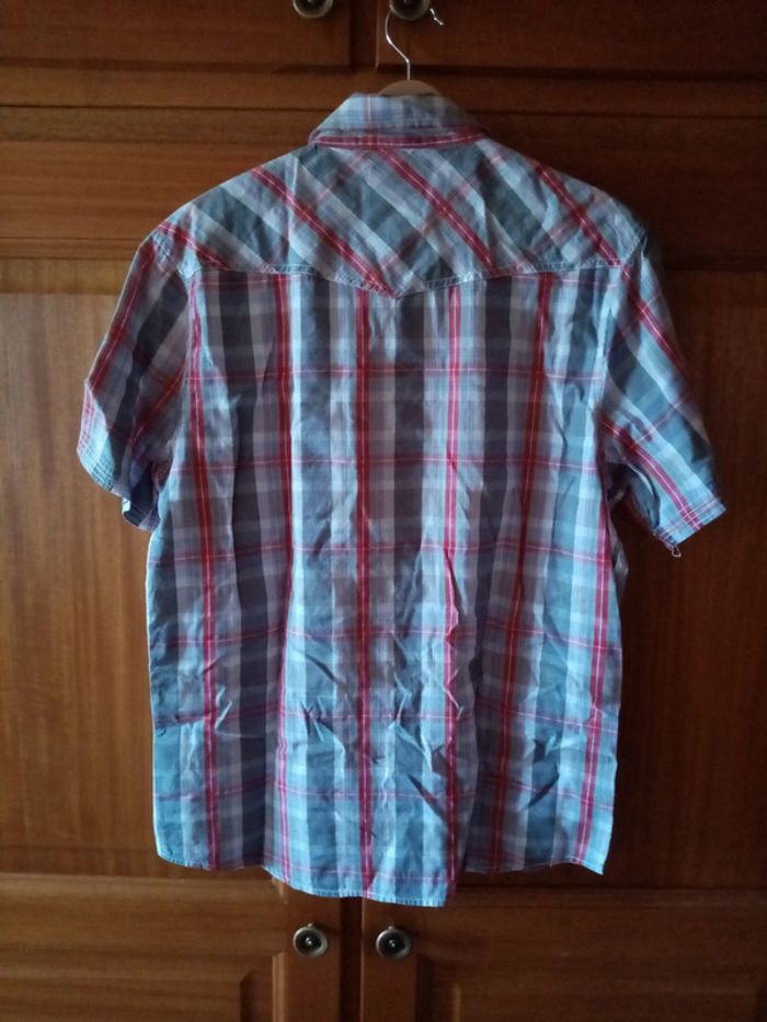 Jolie chemise manches courtes - photo numéro 4