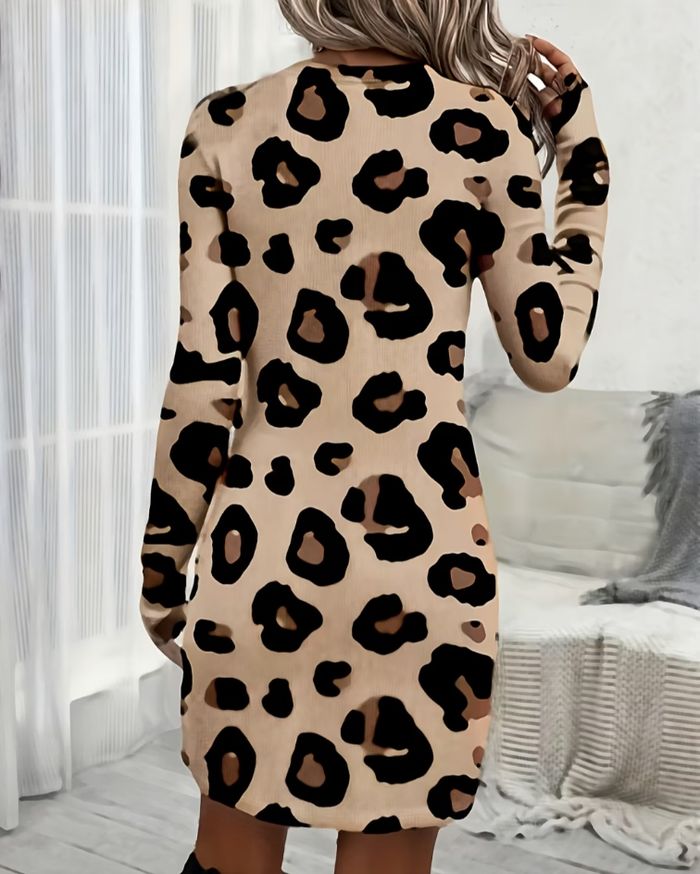 Robe femme léopard élégante – Détail torsadé devant - photo numéro 3