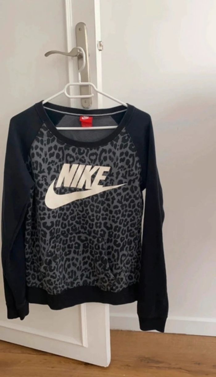 Pull Nike