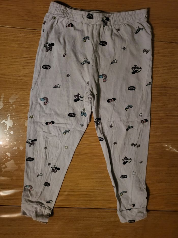 Lot pyjama 4/5 ans - photo numéro 2