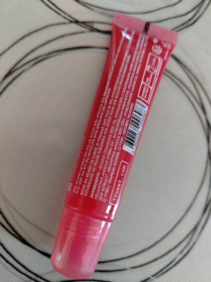 Gloss à lèvres Inuwet complètement neuf - photo numéro 3