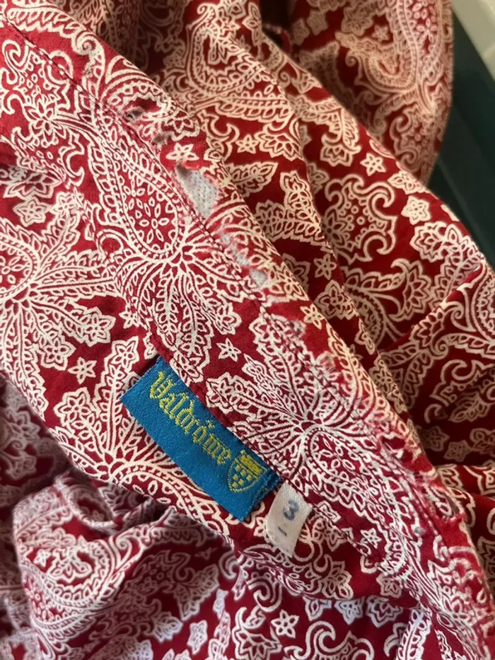 Chemise vintage à motifs fleuris rouge et blanc - photo numéro 12