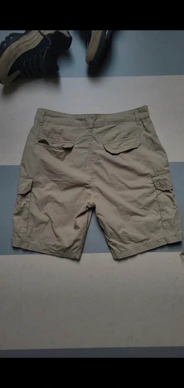 Short cargo beige, jort taille S 30r 40 - photo numéro 4