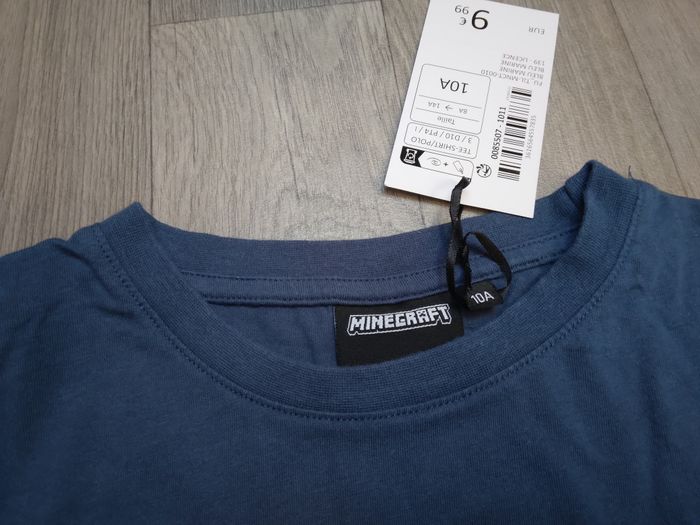 T-shirt minecraft 10 ans neuf - photo numéro 2