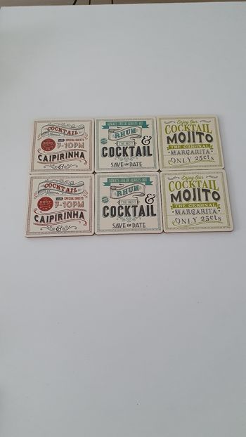 6 sous verres neufs