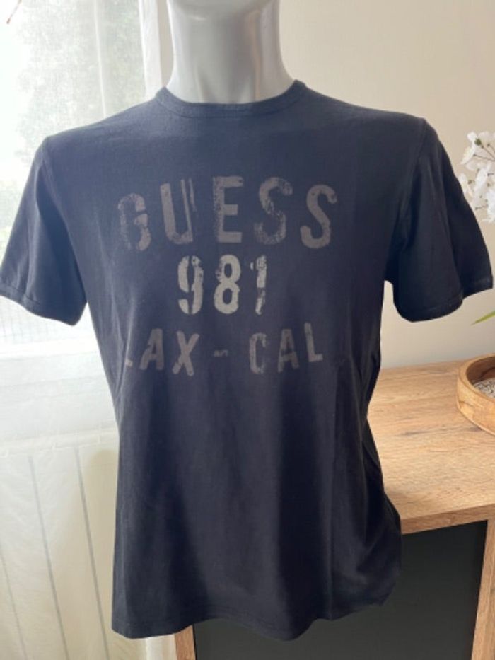 Teeshirt Guess taille XL