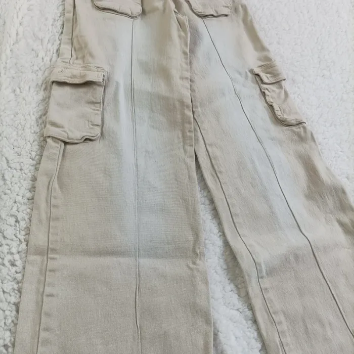 Jean New Jeans cargo évasé taille 36 - photo numéro 4
