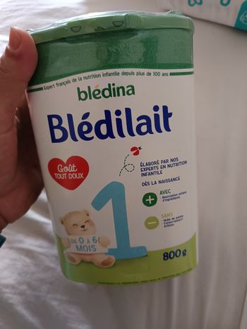 Lait bébé bledilait 1 er age neuf avec étiquette.