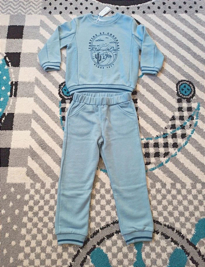 Ensemble NEUF - Taille 4 ans