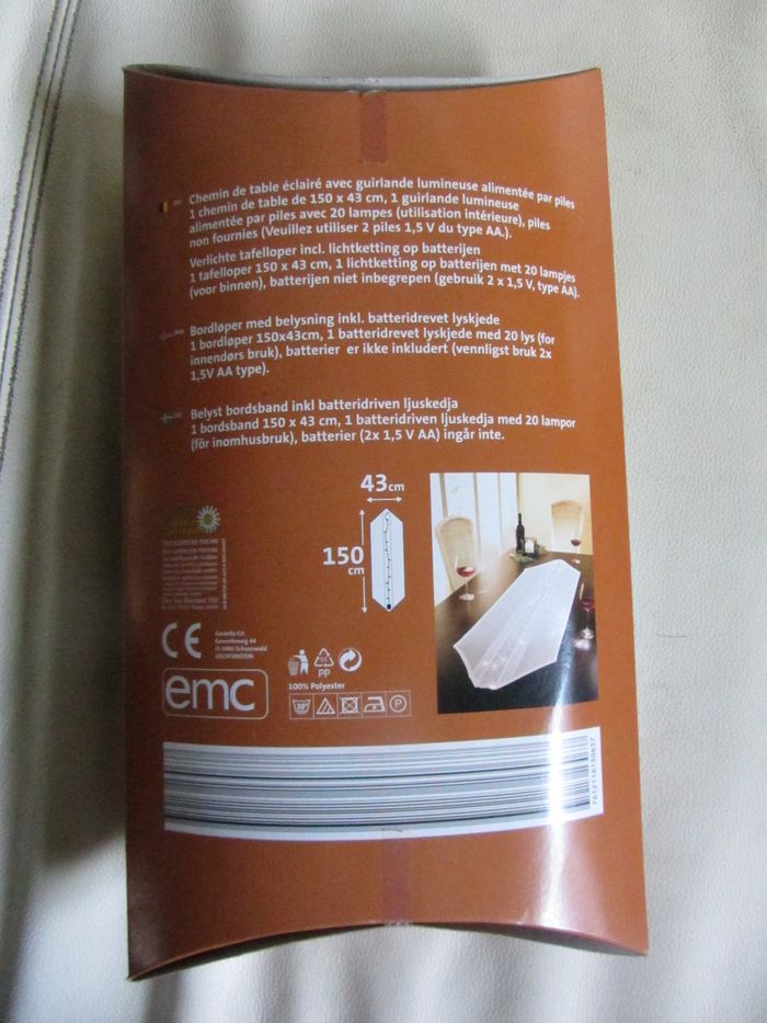 Chemin de table éclairé neuf - photo numéro 2