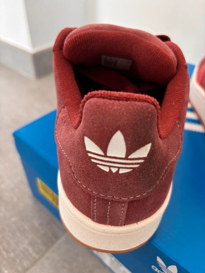 Baskets Adidas campus Neuves Taille 44 - photo numéro 7