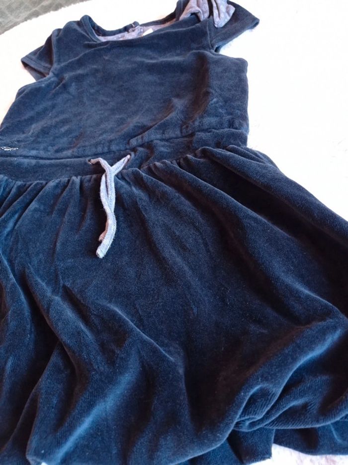 Robe boule velours noir 8 ans - photo numéro 3