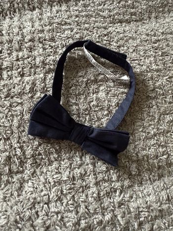 Noeud papillon bleu marine (3mois)