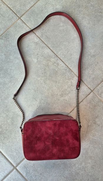 Sac à bandoulière avec chaîne