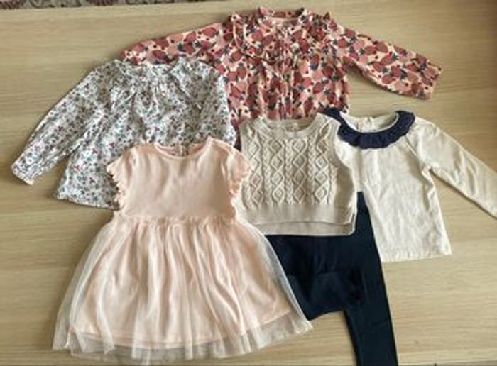 Lot vêtements bébé fille 12 mois