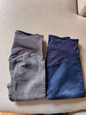 Lot de 2 jean maternité Kiabi taille 38