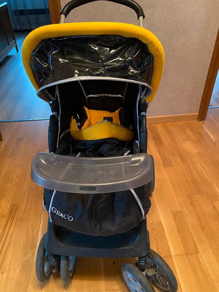 Poussette Graco modèle y2k - photo numéro 4