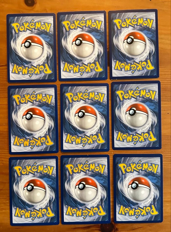 9 cartes Pokemon Celebrations 25 Ans HOLOS Rares Lot Epee Et Bouclier FR - photo numéro 2