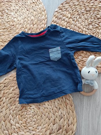 🌼 T-shirt - 9 mois 🌼