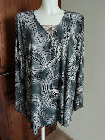 Haut gris imprimé Ronde de nuit grande taille