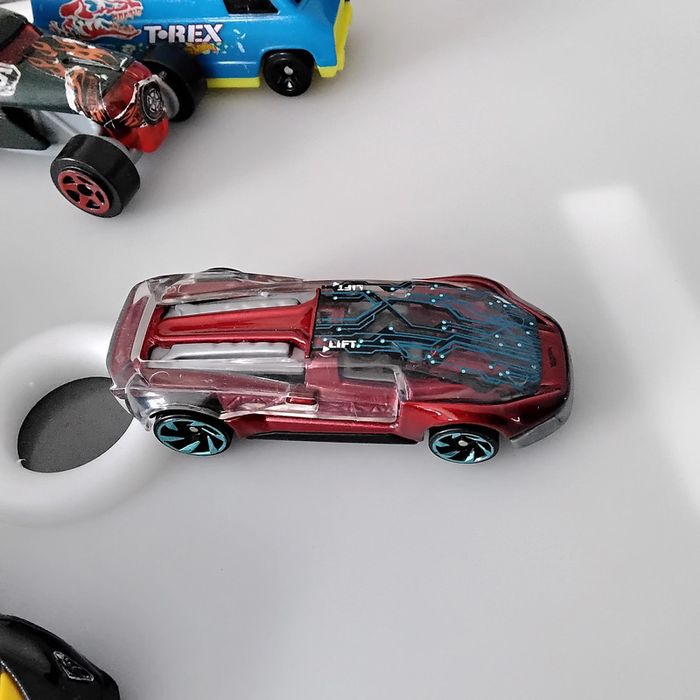 Lot de 9 voitures Hot Wheels - photo numéro 8