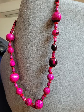 Collier fantaisie rose