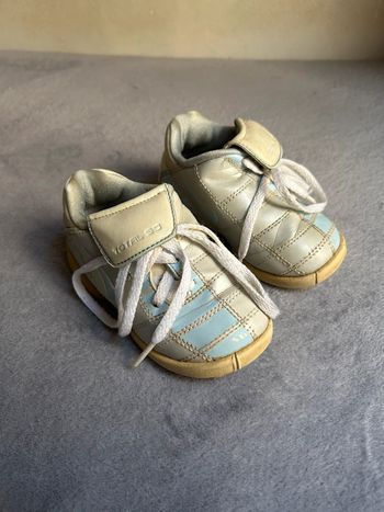Chaussures baskets Nike Total 90  pour enfant Taille 22