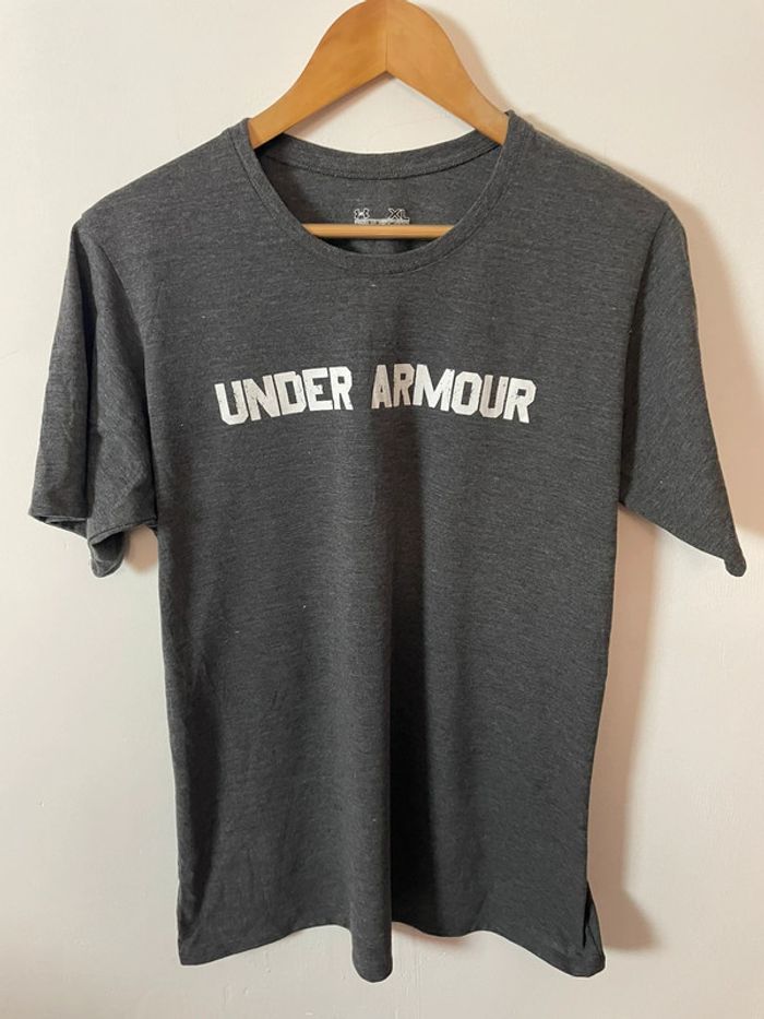 T-shirt Under Armour homme – Taille XL – Gris chiné vintage