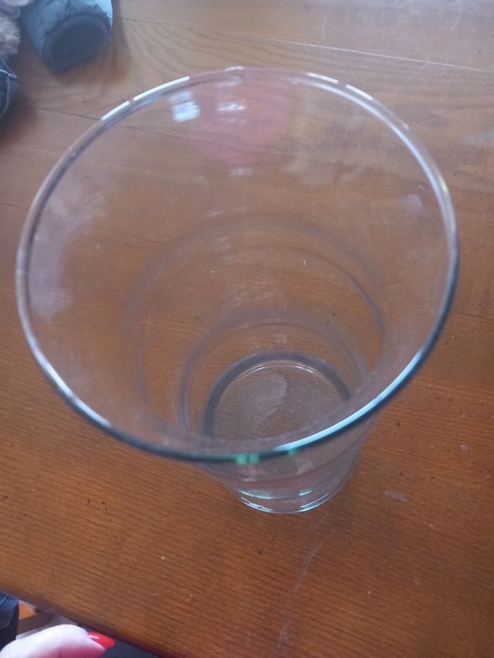 Vase hauteur 26 cm. Diamètre 10 cm - photo numéro 2