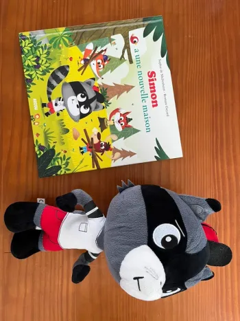 Lot  Simon a une nouvelle maison