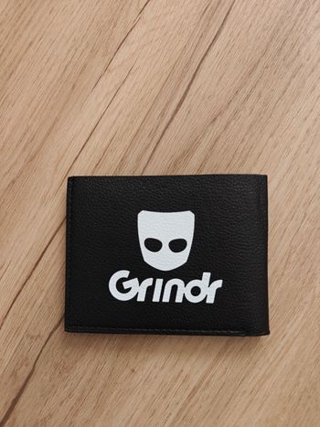 Porte monnaie Grindr gay neuf encore emballé faux cuir 