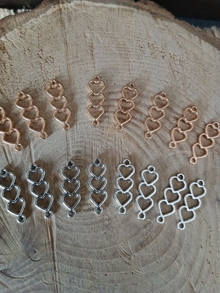 Lot de 16 connecteurs pendentifs multi-coeurs doré et argenté - photo numéro 2