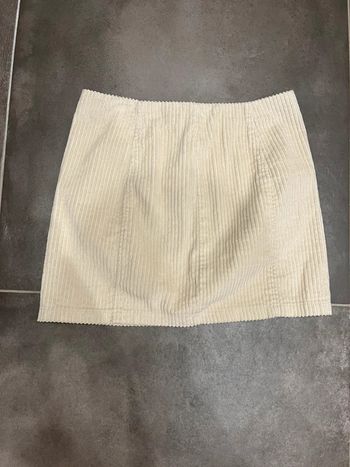 Magnifique jupe beige côtelé taille 36 🤍 neuf 🌟