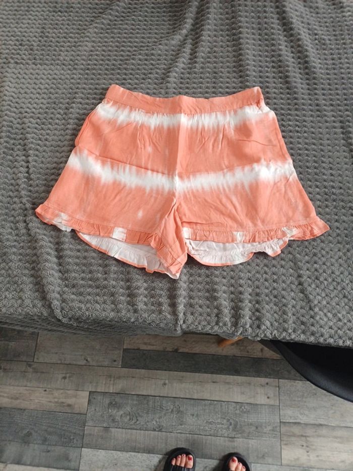 Short 44
