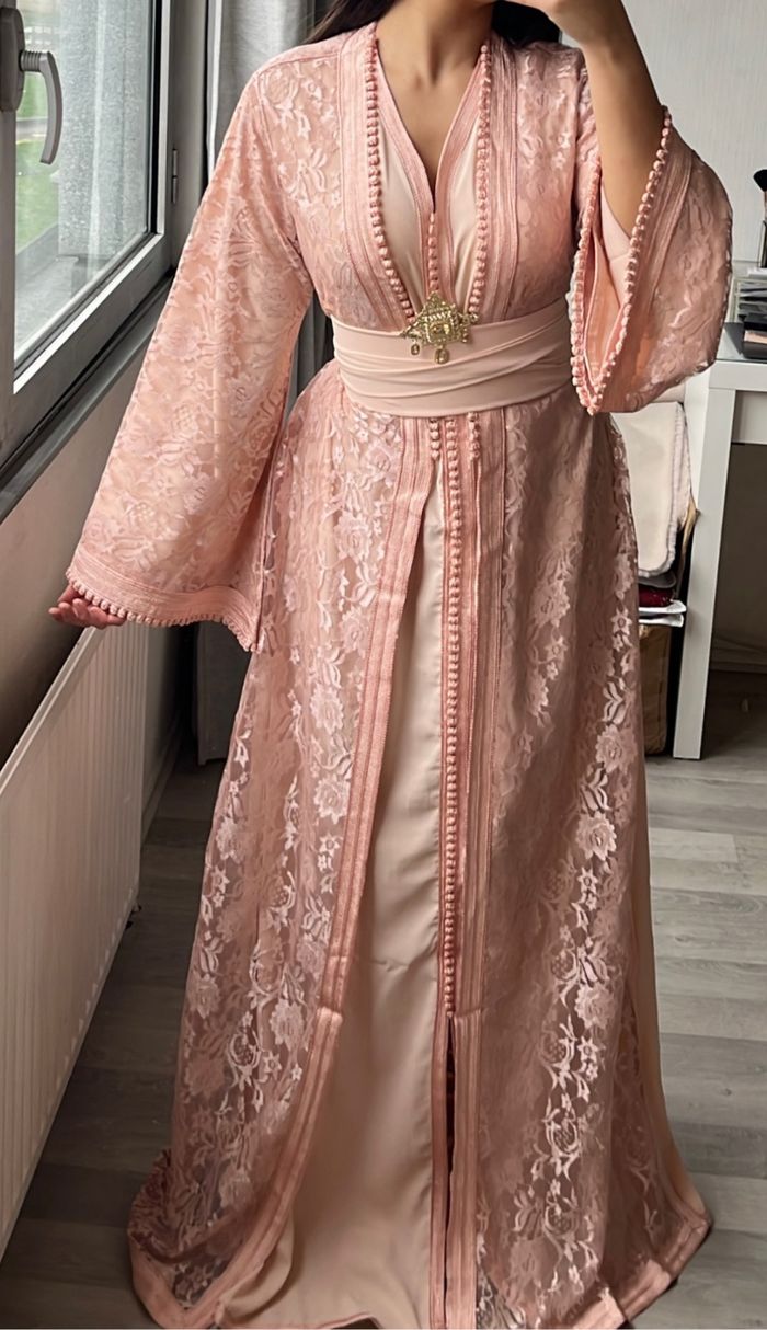 Tekchita dentelle rose poudrée