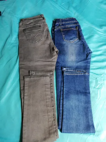 Lot de jeans ado