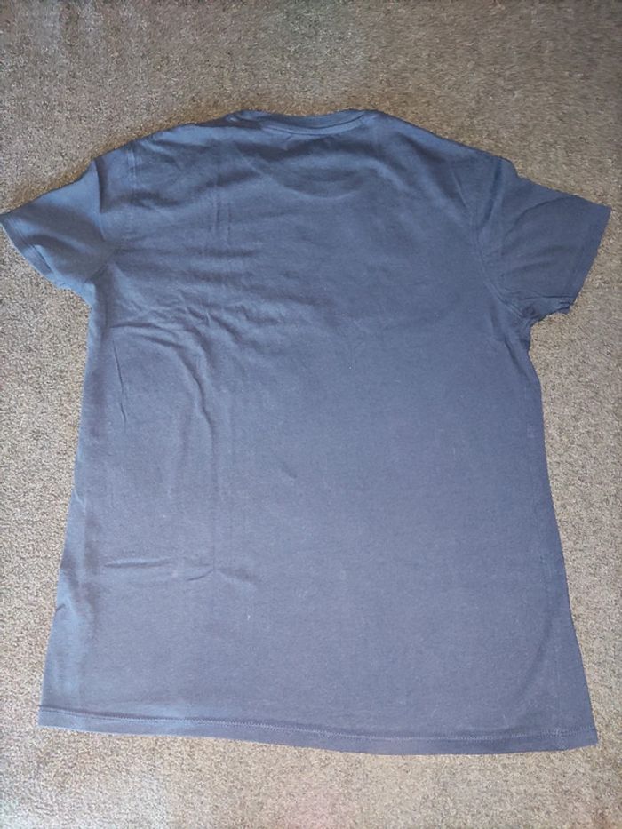 🌟 T-shirt homme M été TBE - photo numéro 3