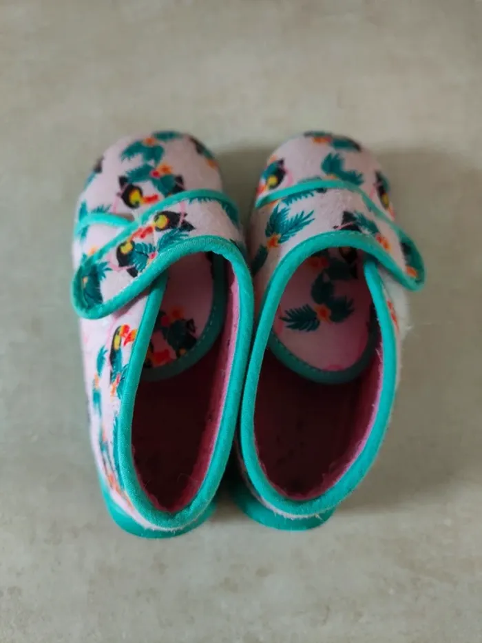 Chaussons pointure 26 - photo numéro 2