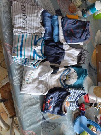 Lot pyjama velours 2 ans