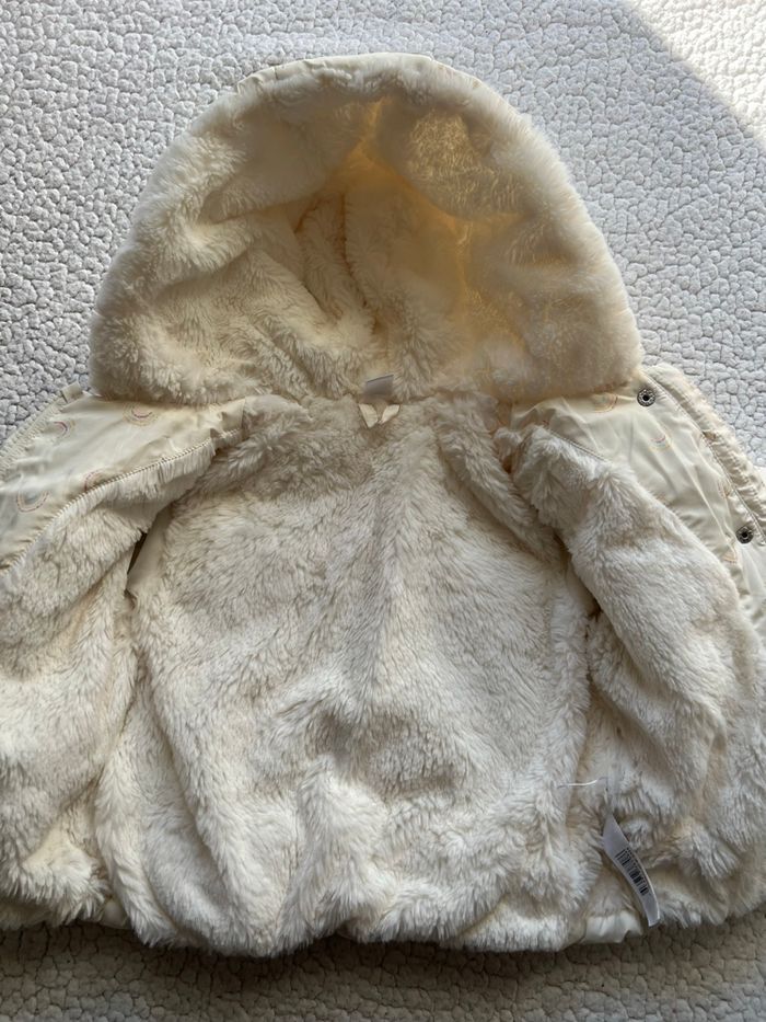 Doudoune motifs arc-en-ciel taille 18 mois Tex - photo numéro 7