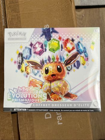 Pokémon ETB évolution prismatique neuf scellé