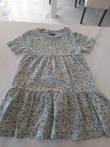 🌿 Robe fleurie fille – Influx – Taille 4 ans